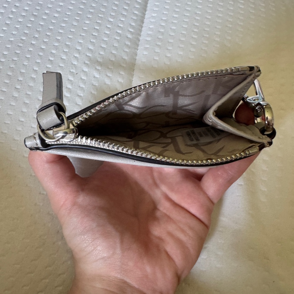 Calvin Klein Taupe and Light Gray Card Holder - Picture 3 of 3